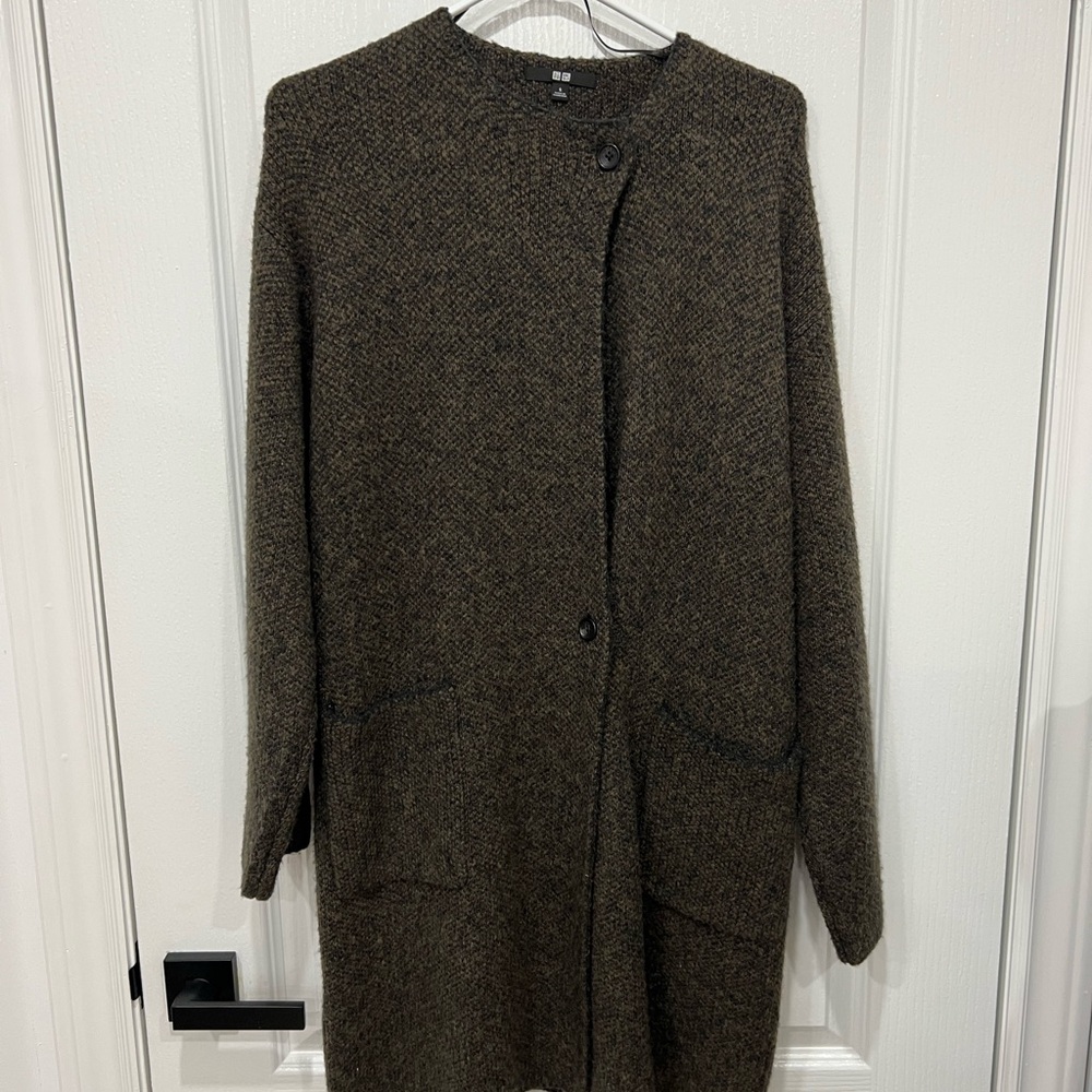 Uniqlo Women's Brown Sweater Coat